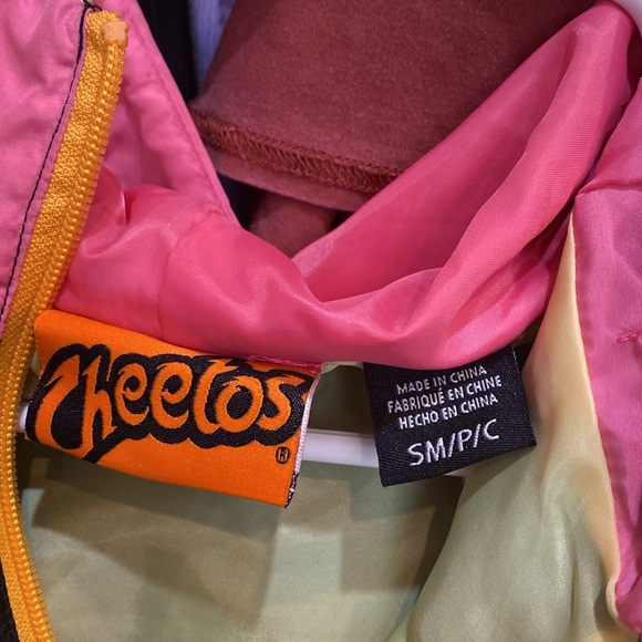 Cheetos jacket - Picture 2 of 6